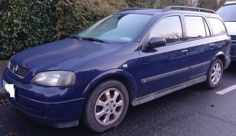 Blau Gebraucht 2004 Opel Astra Limousine | 625 € (Guter Preis) - Bild 1/4