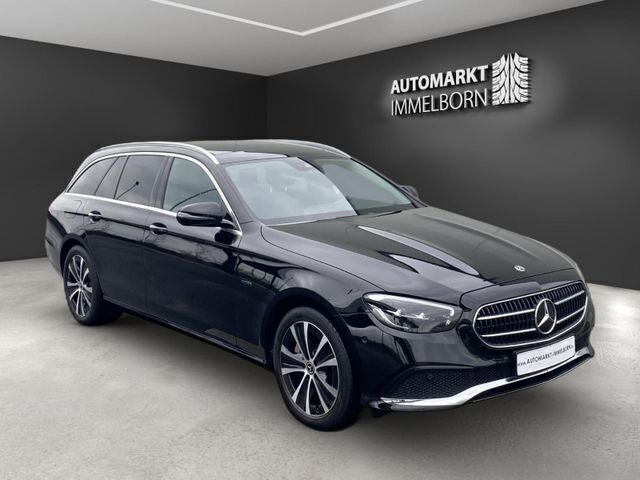 Schwarz Gebraucht 2021 Mercedes E300 Limousine | 30.490 € (Superpreis) - Bild 1/4
