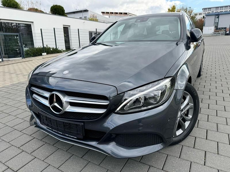 Grau Gebraucht 2015 Mercedes C250 Kombi | 16.960 € (Superpreis) - Bild 1/4