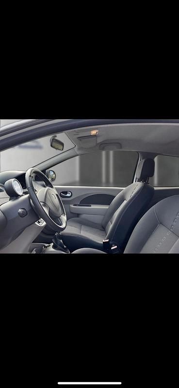 Gebraucht Renault Twingo Night&Day 75 PS (55 kW) 2010 Weiß Kleinwagen