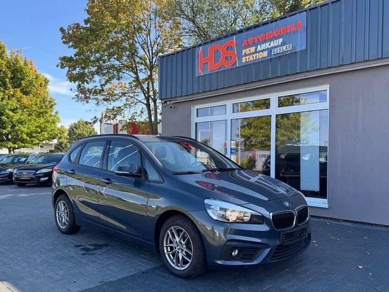 Gebraucht BMW 218 Advantage 136 PS (100 kW) 2017 Grau Kombi