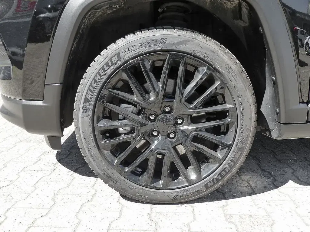 Occasion Jeep Compass Limited 241 ch (177 kW) 2022 Noir SUV