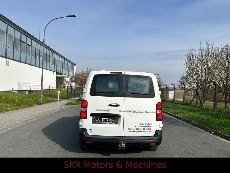 Gebraucht Toyota Proace Comfort 95 PS (69 kW) 2017 Weiß Van / Kleinbus