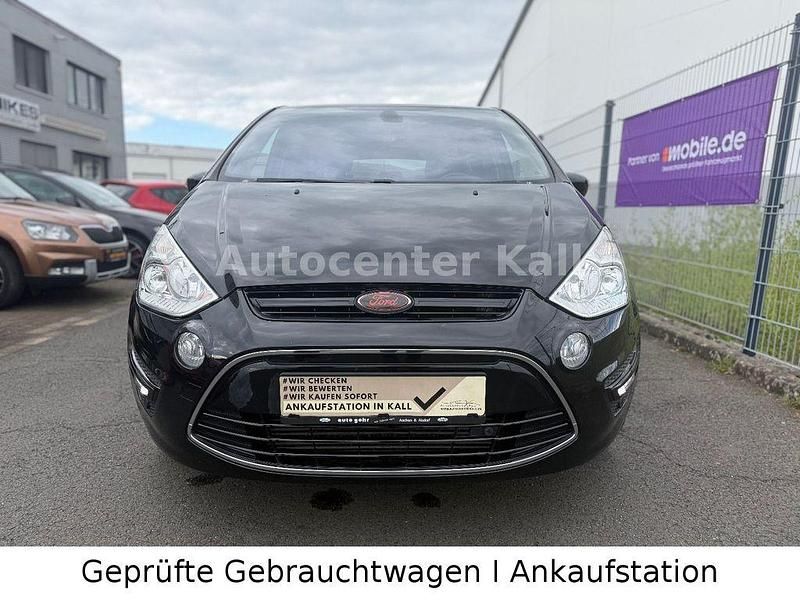 Używany Ford S-MAX Titanium 200 KM (147 kW) 2013 Czarny Minivan