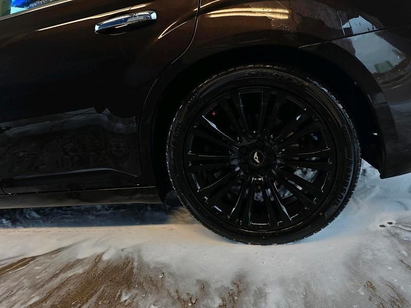 Gebraucht Chrysler 300C Executive 239 PS (175 kW) 2012 Braun Limousine