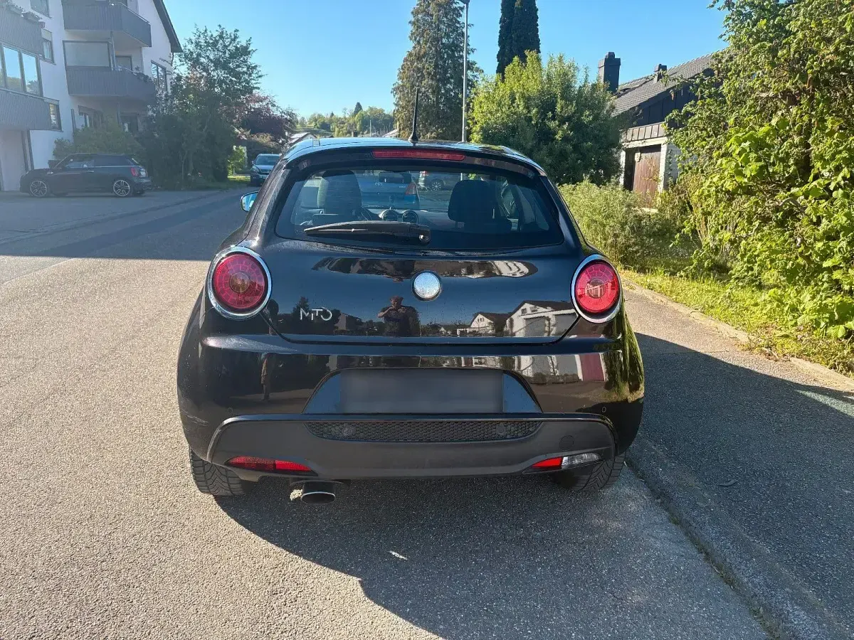 Gebraucht Alfa Romeo MiTo Turismo 95 PS (69 kW) 2008 Schwarz Kleinwagen