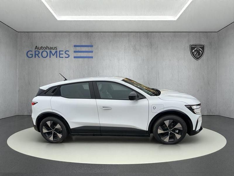 Gebraucht Renault Mégane Equilibre 161 kW (220 PS) 2022 Weiß Limousine