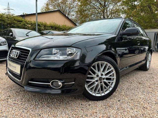 Schwarz Gebraucht 2012 Audi A3 Sport Limousine | 9.990 € (Guter Preis) - Bild 1/4