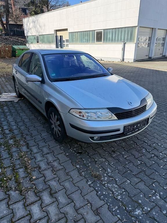 Gebraucht Renault Laguna II Authentique 120 PS (88 kW) 2002 Grau Limousine