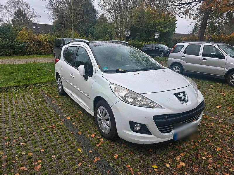 Weiß Gebraucht 2011 Peugeot 207 Kombi | 1.950 € (Superpreis) - Bild 1/4