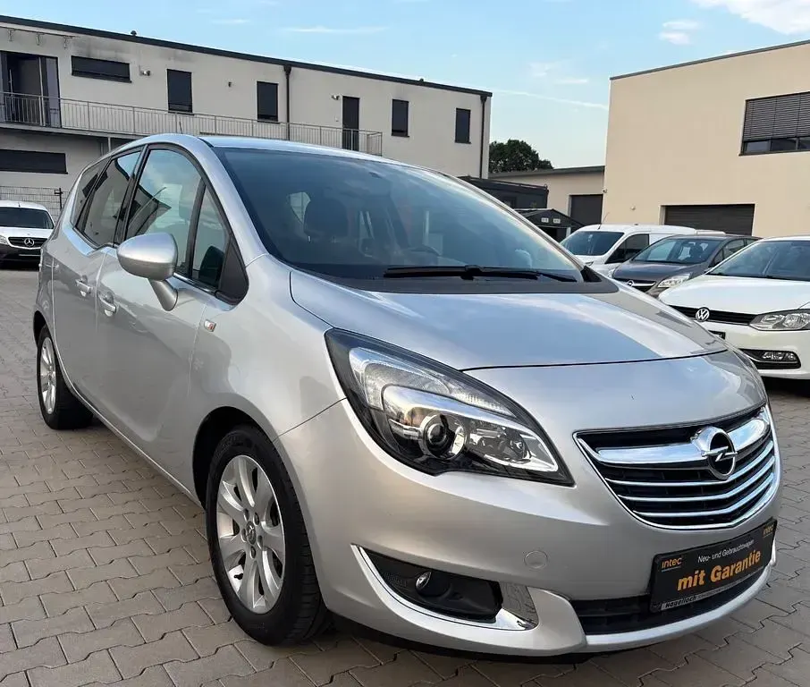 Gebraucht Opel Meriva Innovation 101 PS (74 kW) 2014 Silber Van / Kleinbus