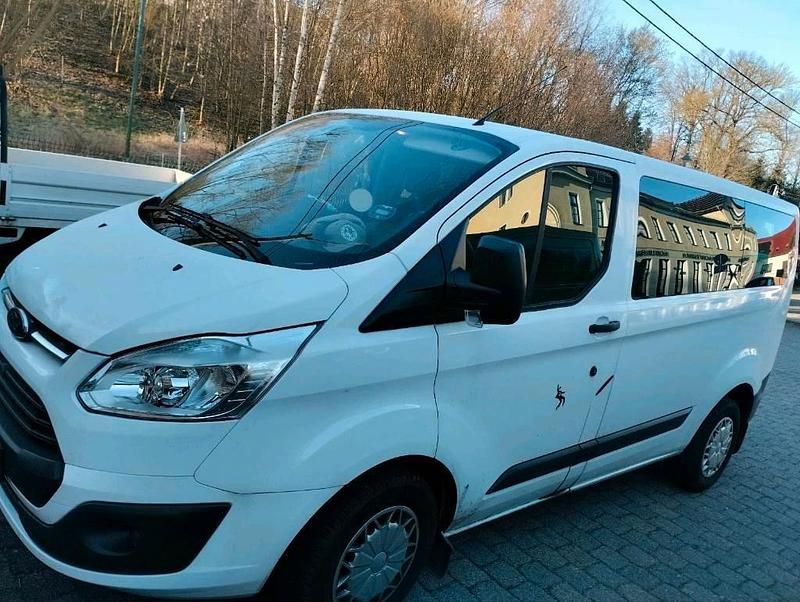 Second-hand Ford Transit 140 CP (102 kW) 2014 Alb Monovolum