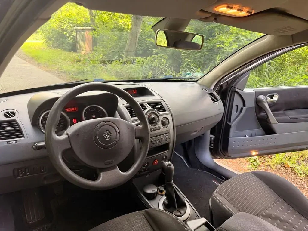 Gebraucht Renault Mégane 98 PS (72 kW) 2005 Schwarz