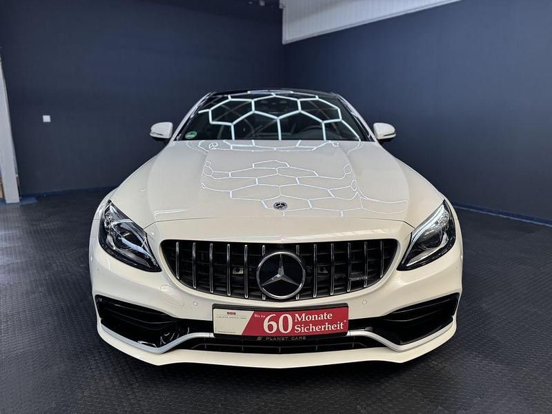 Gebraucht Mercedes C63 AMG AMG 510 PS (375 kW) 2021 Diamantweiss  metalliclack Coupé