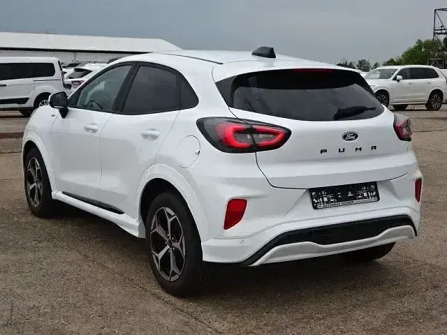 Gebraucht Ford Puma ST-Line 125 PS (91 kW) 2025 Frozen white SUV
