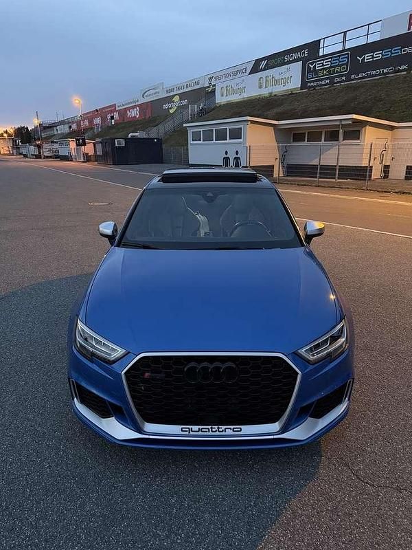 Gebraucht Audi RS3 Performance 400 PS (294 kW) 2019 Limousine