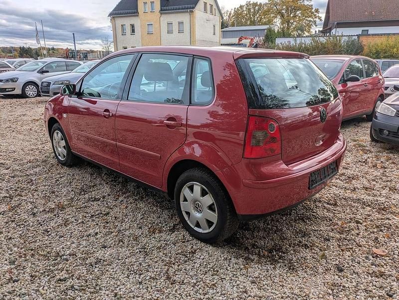 Gebraucht VW Polo Comfortline 75 PS (55 kW) 2002 Rot Limousine