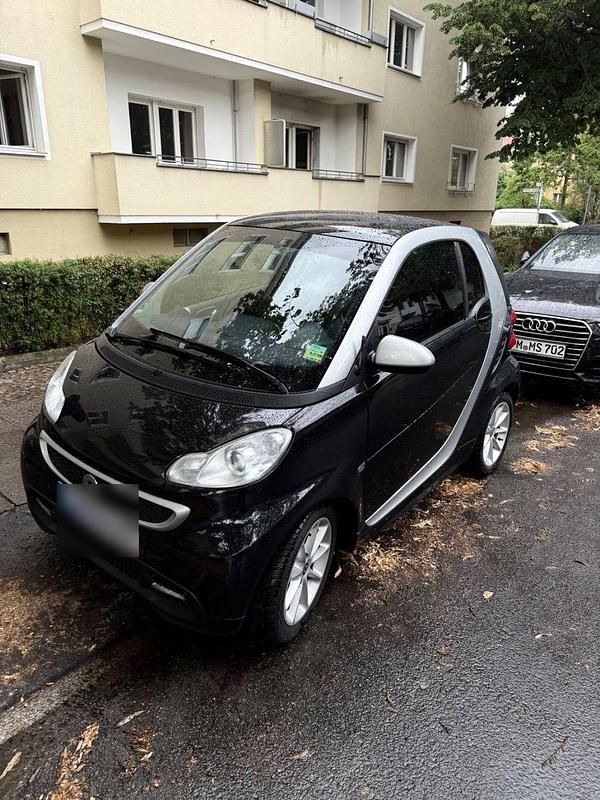 Schwarz Gebraucht 2013 Smart ForTwo Coupé Kleinwagen | 4.999 € (Fairer Preis) - Bild 1/4