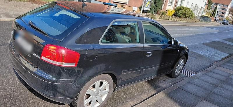 Gebraucht Audi A3 105 PS (77 kW) 2007 Schwarz Kleinwagen