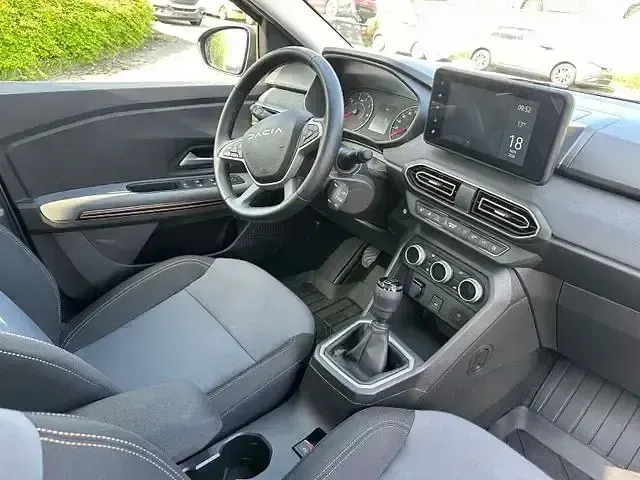 Gebraucht Dacia Sandero Extreme 110 PS (80 kW) 2024 Grau Limousine