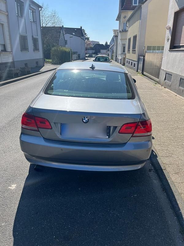 Gebraucht BMW 320 2008 Coupé