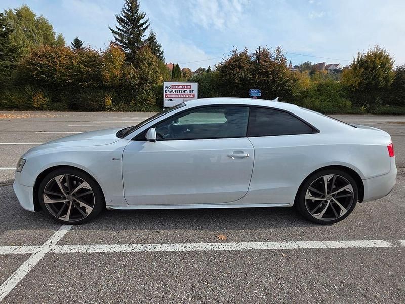 Weiß Gebraucht 2013 Audi A5 Coupé | 15.499 € (Fairer Preis) - Bild 1/4