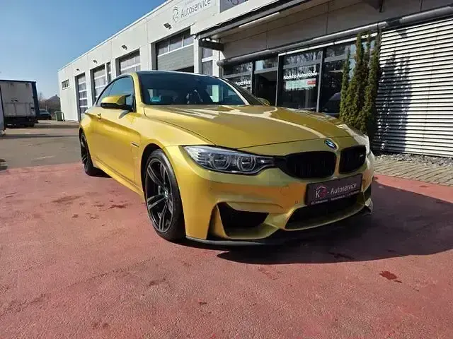 Gebraucht BMW M4 Performance 431 PS (317 kW) 2016 Gold Limousine