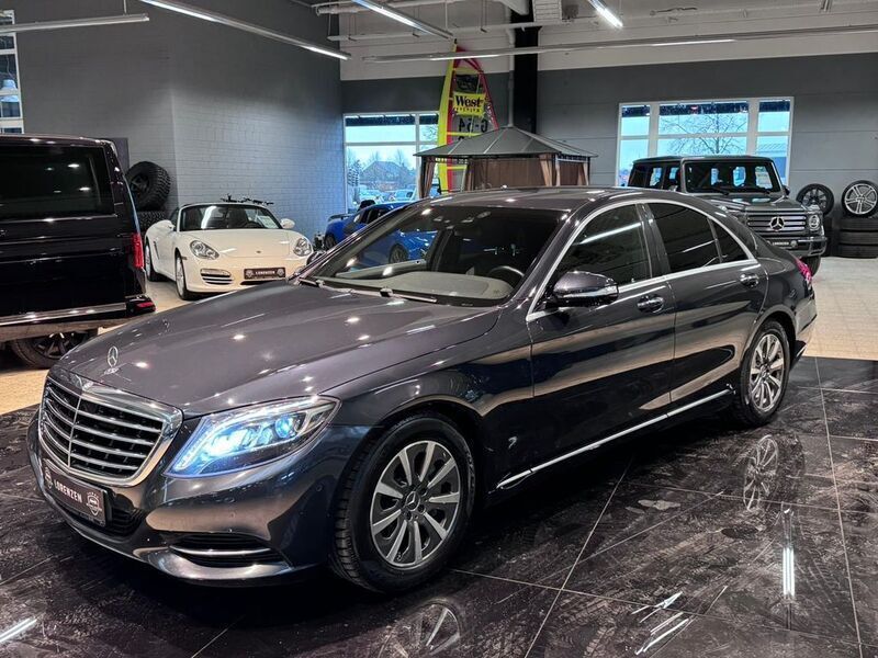 Blau Gebraucht 2016 Mercedes S350 Limousine | 30.995 € - Bild 1/4