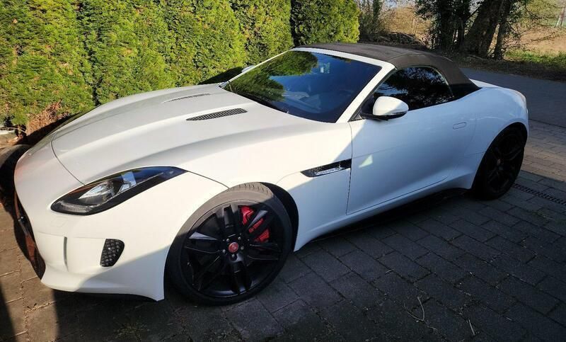 Weiß Gebraucht 2015 Jaguar F-Type R Cabrio | 57.900 € (Etwas zu teuer) - Bild 1/4