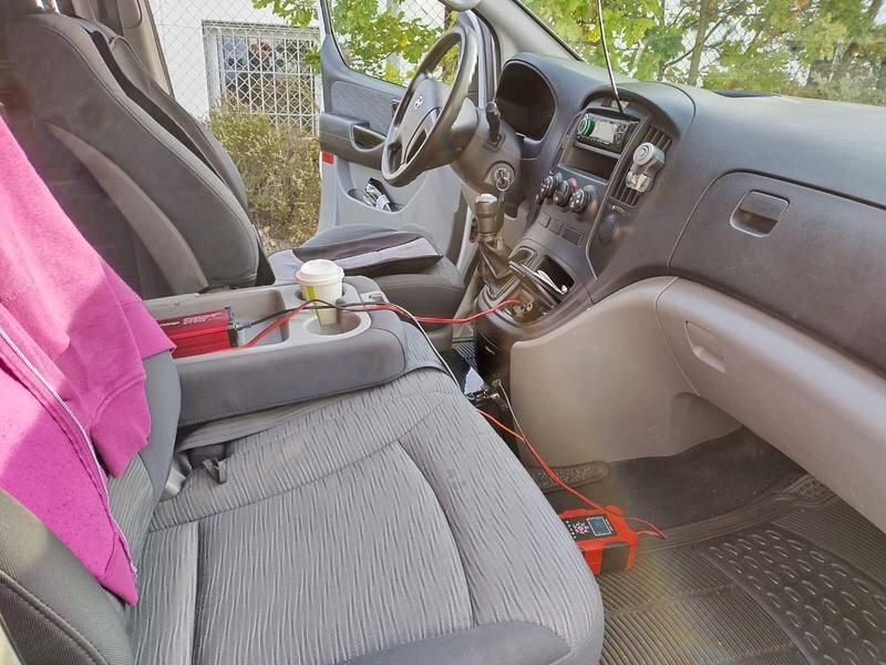 Gebraucht Hyundai H-1 170 PS (125 kW) 2008 Weiß Van / Kleinbus