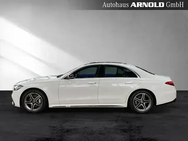 Gebraucht Mercedes S450 AMG line 367 PS (269 kW) 2023 Weiß (manufaktur opalithweiß bright) Limousine