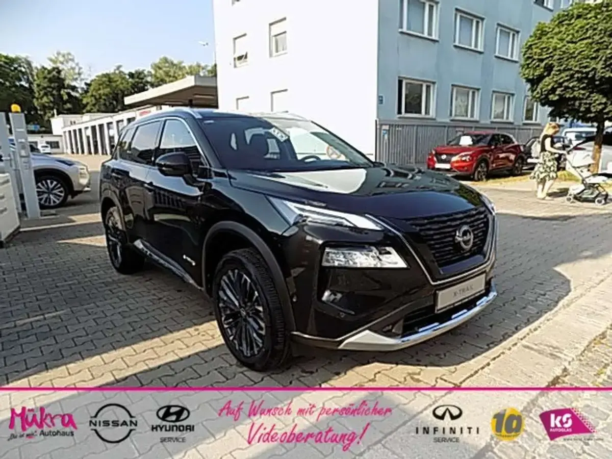 Neu Nissan X-Trail Tekna 213 PS (156 kW) 2025 Schwarz SUV