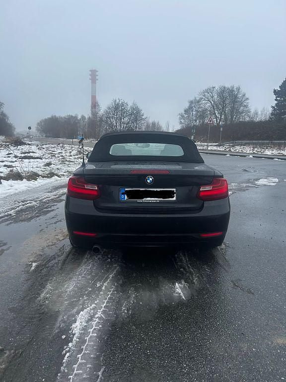 Gebraucht BMW 218 Advantage 136 PS (100 kW) 2016 Schwarz Cabrio