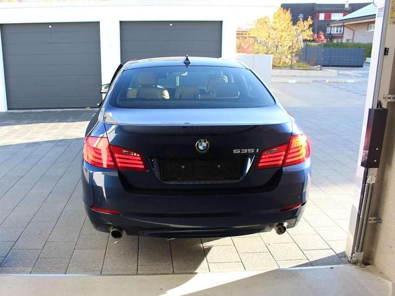 Gebraucht BMW 535 Efficient Dynamics 306 PS (225 kW) 2012 Blau Limousine