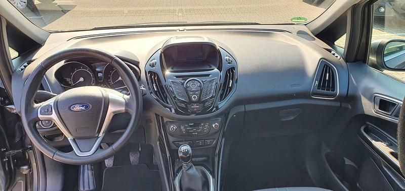 Second-hand Ford B-MAX 125 CP (91 kW) 2017 Gri Monovolum