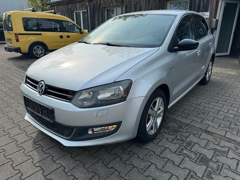 Gebraucht VW Polo Match 90 PS (66 kW) 2012 Silber Kleinwagen