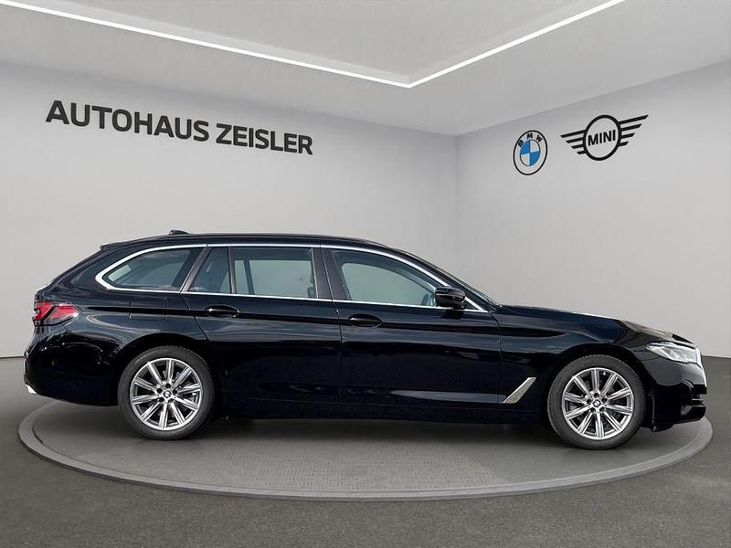Gebraucht BMW 520 190 PS (139 kW) 2023 Schwarz ii Kombi