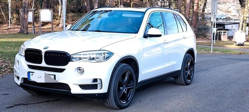 Weiß Gebraucht 2015 BMW X5 SUV | 22.999 € - Bild 1/4