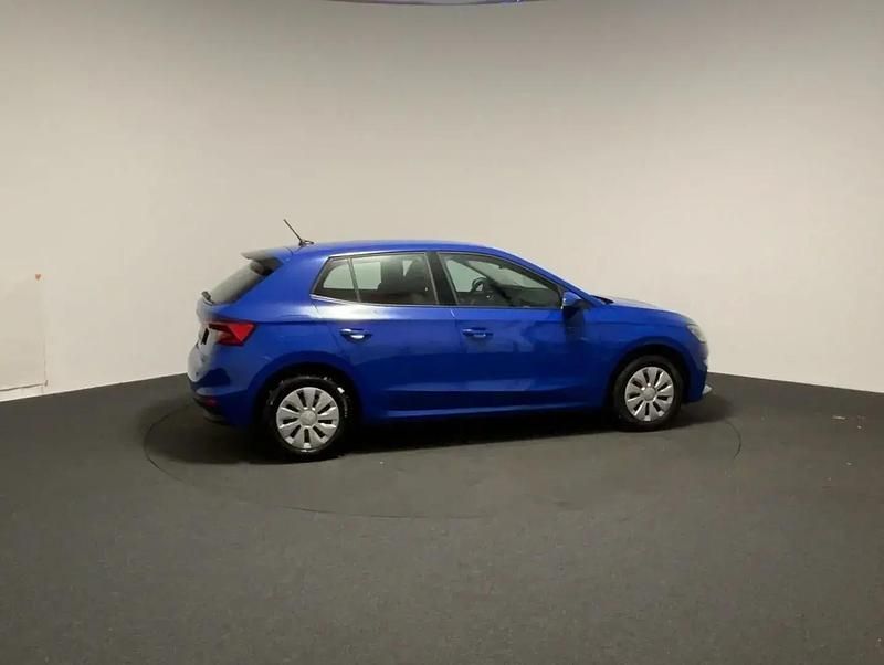 Gebraucht Skoda Fabia Ambition 70 PS (51 kW) 2022 Blau Kleinwagen