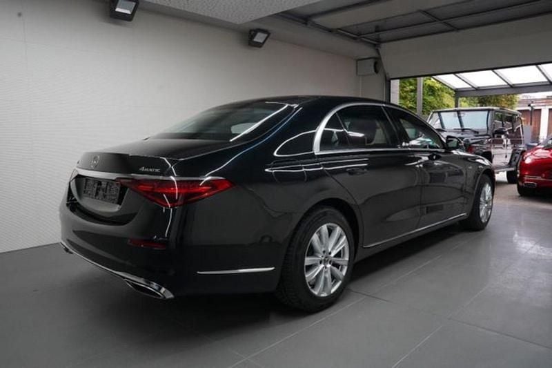 Gebraucht Mercedes S680 612 PS (450 kW) 2022 Schwarz Limousine
