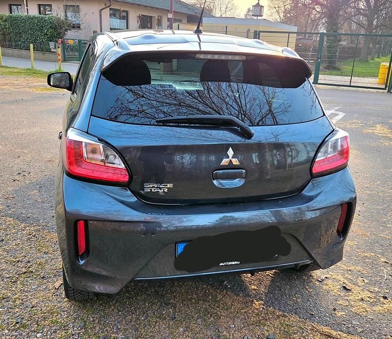 Gebraucht Mitsubishi Space Star 71 PS (52 kW) 2024 Grau Kleinwagen