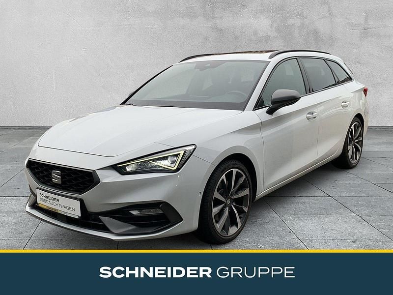Weiß Gebraucht 2022 Seat Leon 4Drive Kombi | 20.890 € (Fairer Preis) - Bild 1/4
