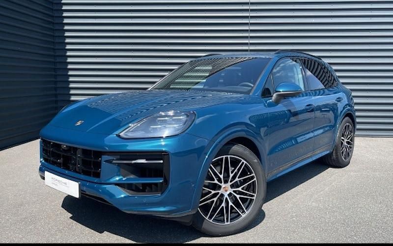 Gebraucht Porsche Cayenne 353 PS (259 kW) 2025 Blau SUV