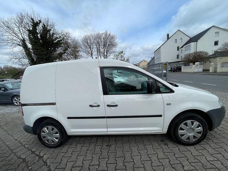 Second-hand VW Caddy 69 CP (50 kW) 2004 Alb Monovolum