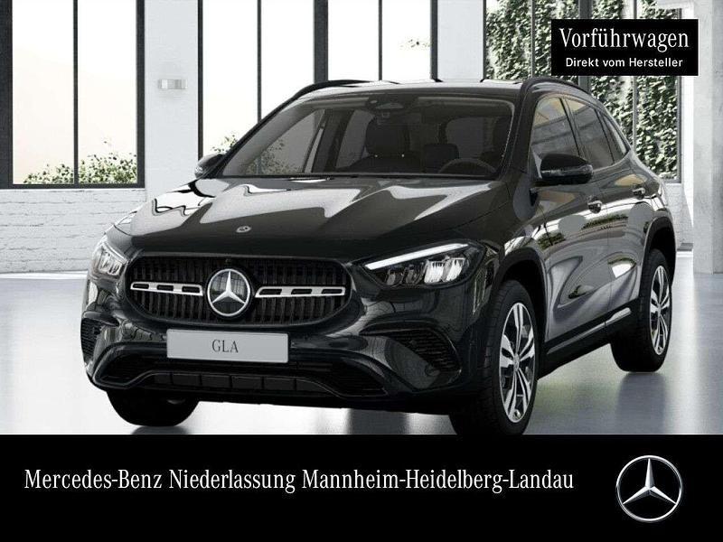 Gebraucht Mercedes GLA200 Progressive 163 PS (119 kW) 2025 Nachtschwarz SUV