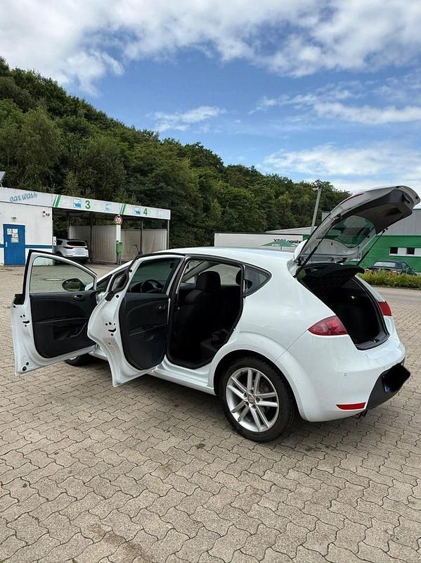 Usata Seat Leon FR 160 CV (117 kW) 2012 Bianco Berlina