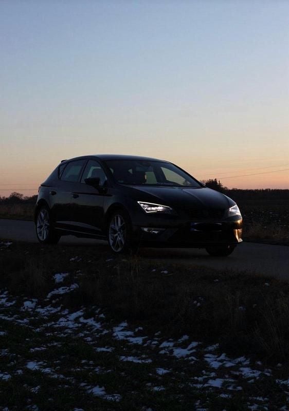 Gebraucht Seat Leon FR 180 PS (132 kW) 2014 Schwarz Kleinwagen