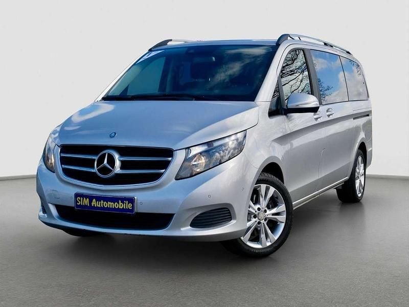 Gebraucht Mercedes V220 Edition 190 PS (139 kW) 2016 Brillantsilber Van / Kleinbus