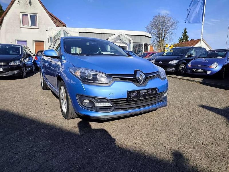 Gebraucht Renault Mégane III Initiale Paris 110 PS (80 kW) 2014 Blau majorelle Kleinwagen