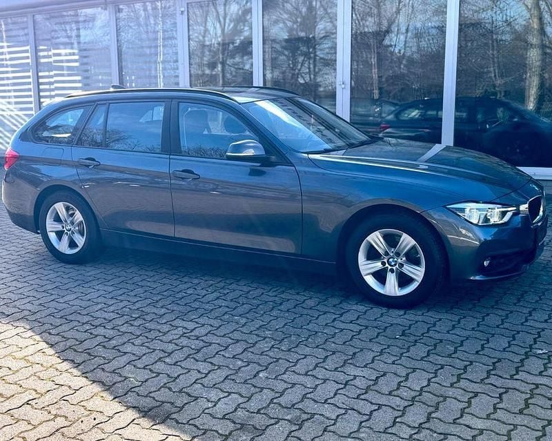 Second-hand BMW 320 Advantage 190 CP (139 kW) 2015 Argintiu Break